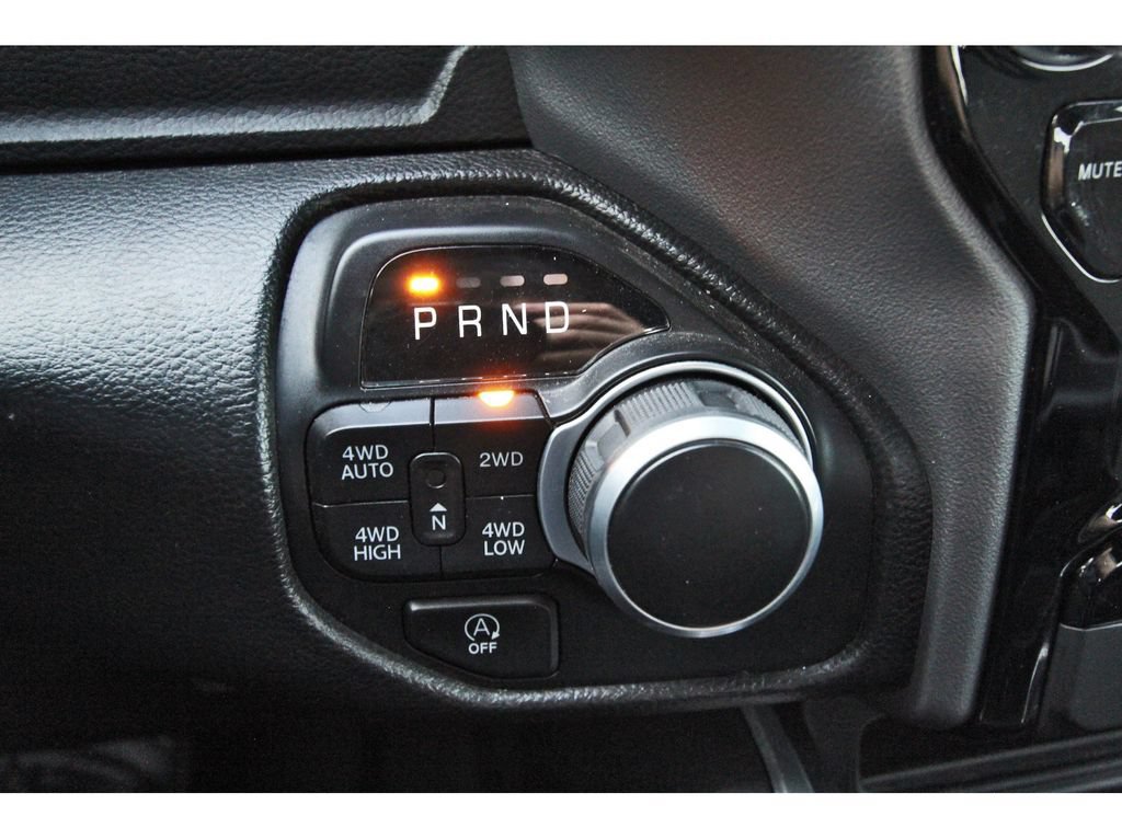 Used 2023 RAM 1500 Big Horn AWD/4WD image 27