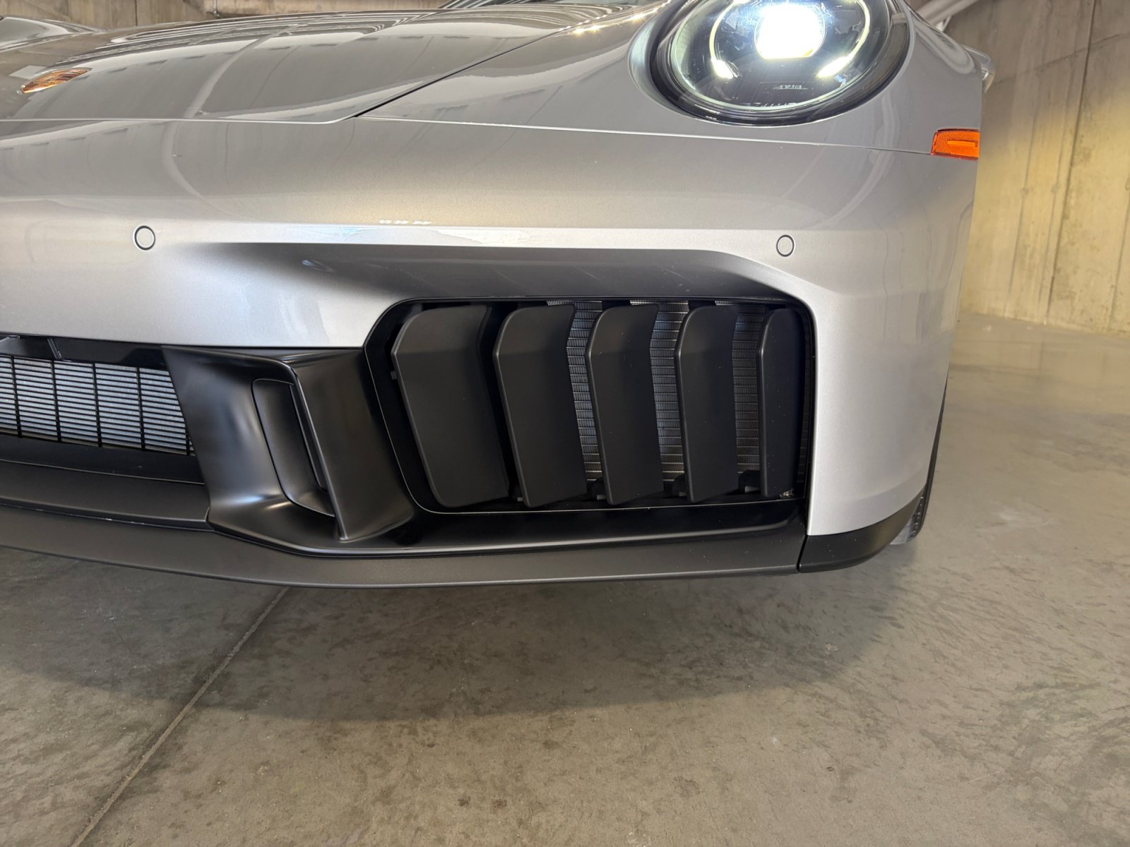 Certified 2026 Porsche 911 Targa 4 GTS AWD/4WD image 46