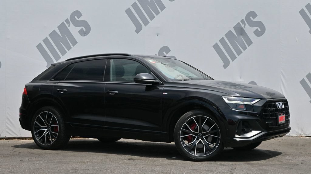 Used 2020 Audi Q8 Premium Plus w/ Premium Plus Package AWD/4WD image 3