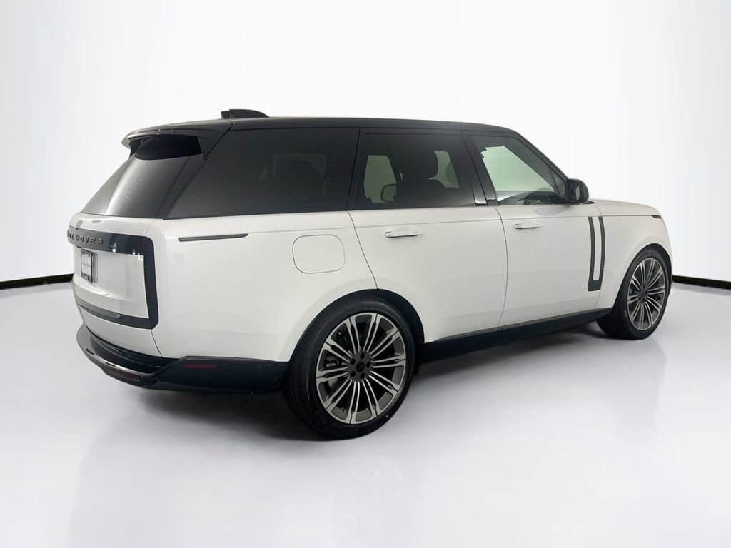 New 2026 Land Rover Range Rover SE AWD/4WD image 5