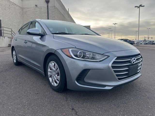 Used 2017 Hyundai Elantra SE image 8