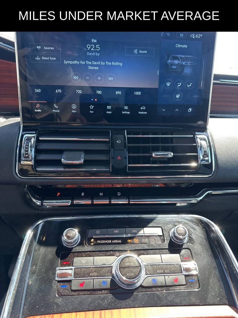 Used 2024 Lincoln Navigator Reserve AWD/4WD image 14