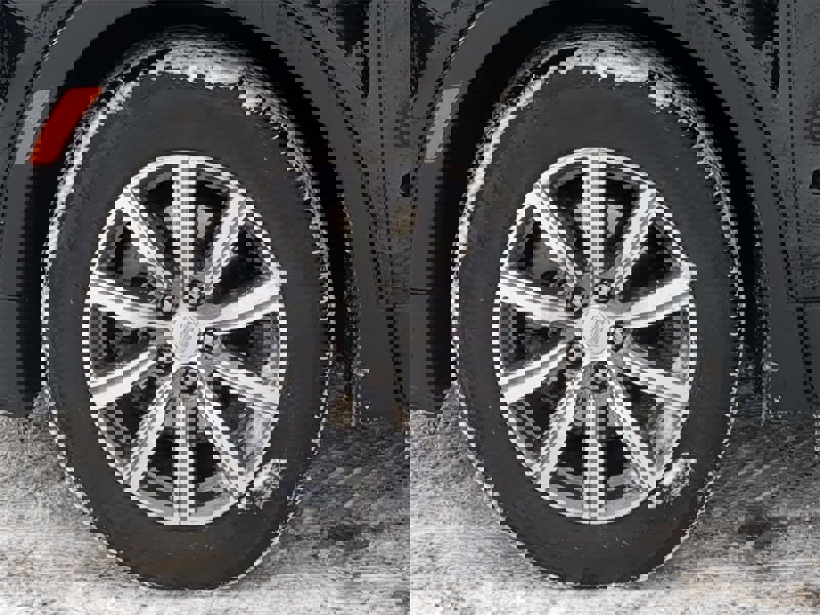 Used 2023 Cadillac XT4 Sport w/ Cold Weather Package image 21