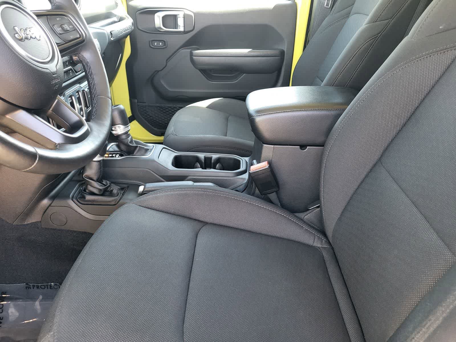 Used 2022 Jeep Wrangler Sport AWD/4WD image 27