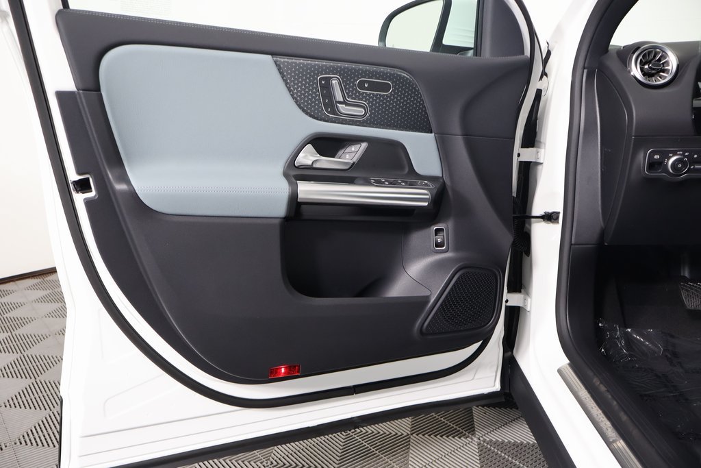 New 2026 Mercedes-Benz GLA 250 image 7