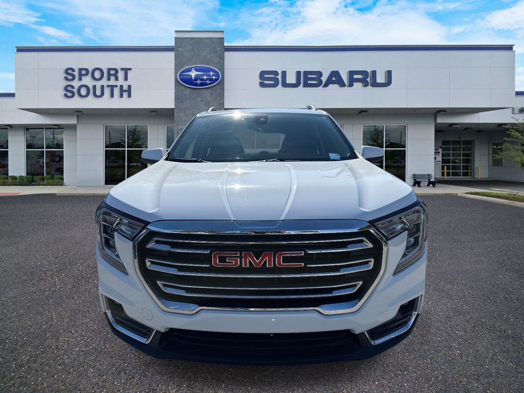 Used 2024 GMC Terrain SLT image 9