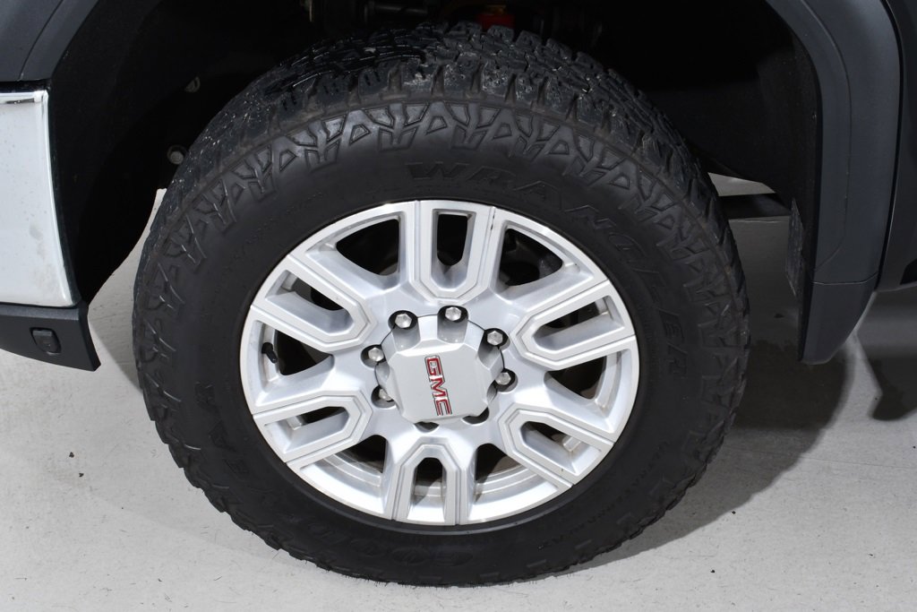 Used 2021 GMC Sierra 2500 SLE w/ SLE Value Package; image 25