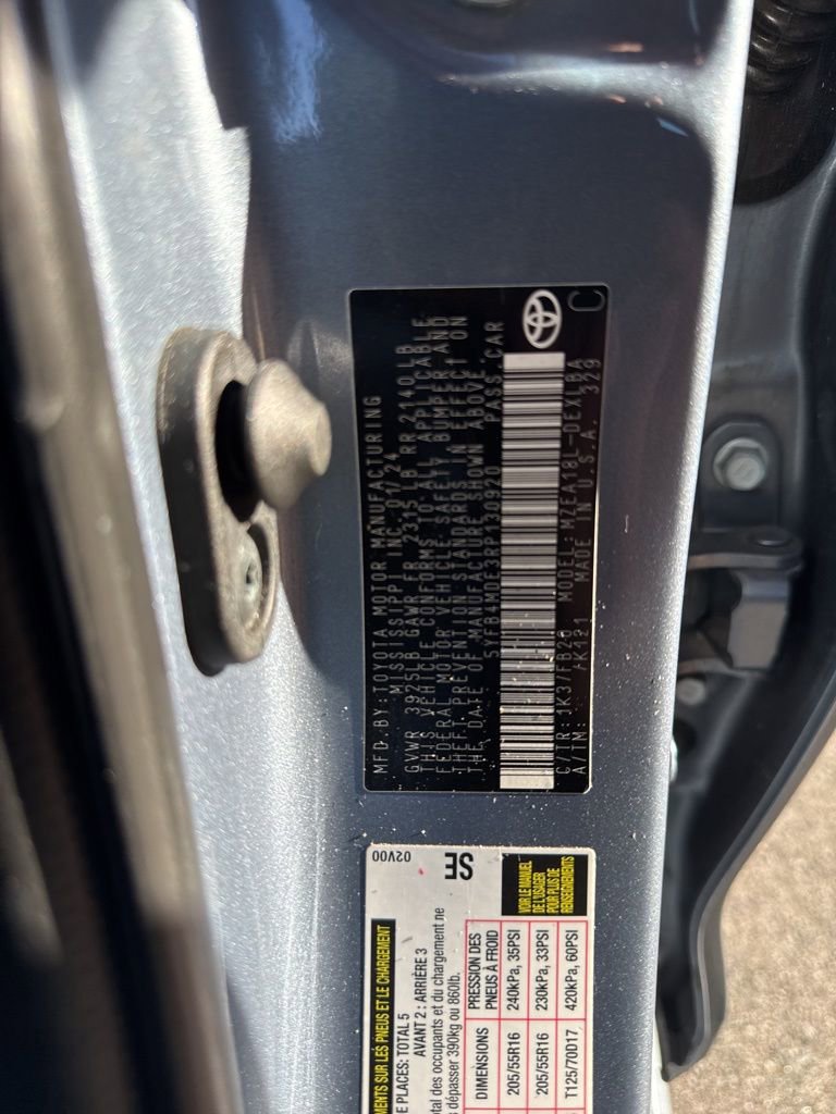 Used 2024 Toyota Corolla LE image 32