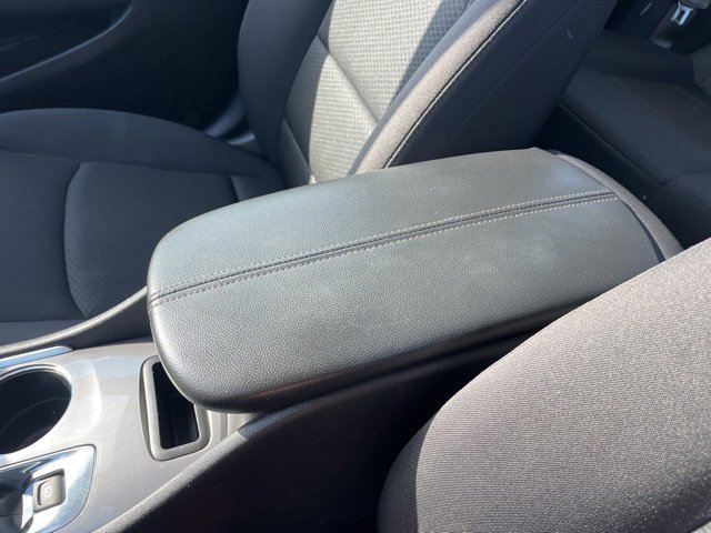 Used 2024 Chevrolet Malibu LT image 31