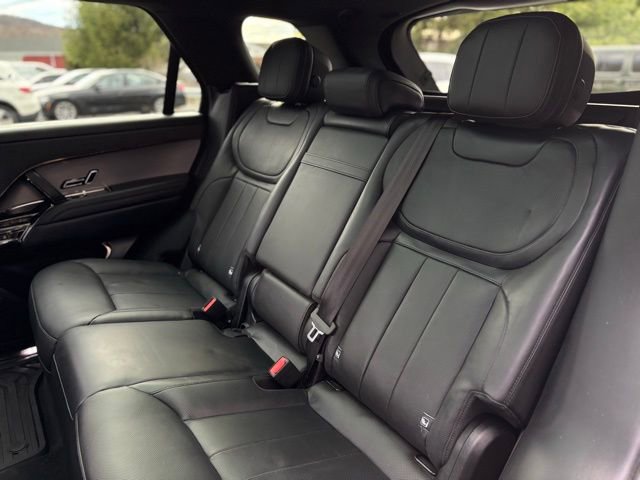 Used 2023 Land Rover Range Rover Sport SE image 24