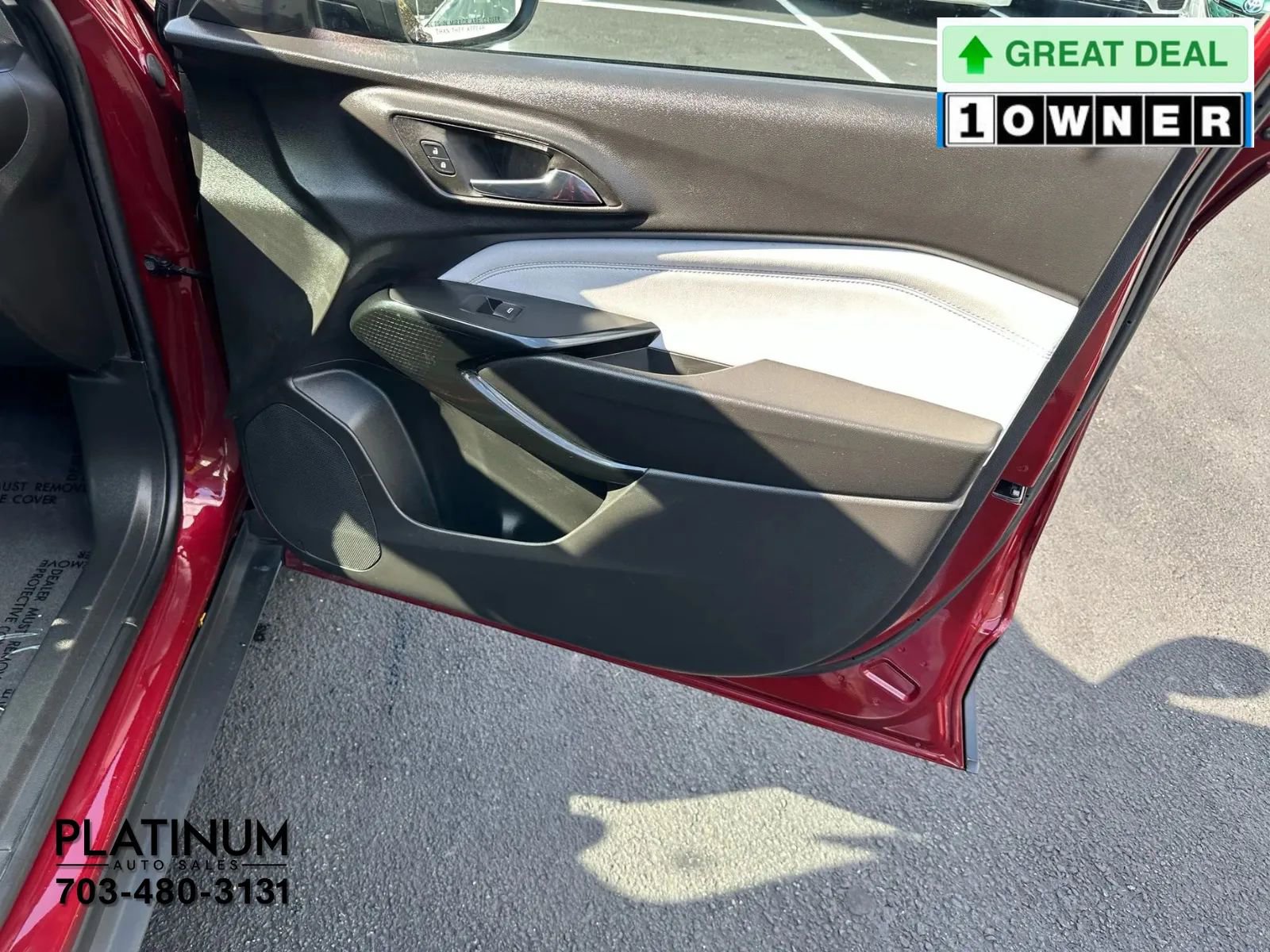 Used 2025 Chevrolet Trax LT image 19