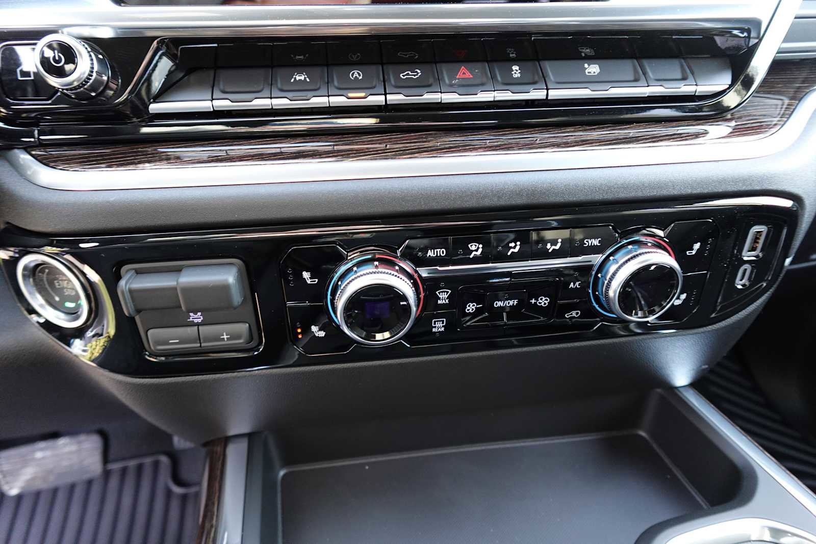 New 2026 GMC Sierra 1500 Elevation w/ Preferred Package image 23