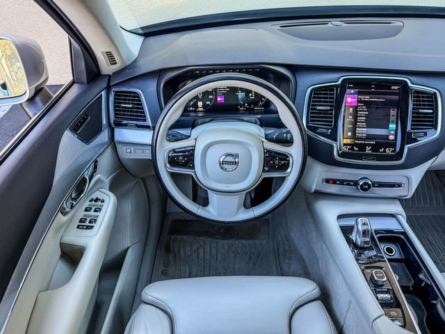 Used 2016 Volvo XC90 T8 Momentum w/ Vision Package image 29