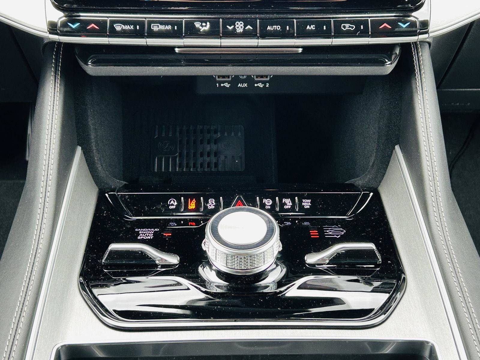 New 2026 Jeep Grand Wagoneer L Limited AWD/4WD image 27
