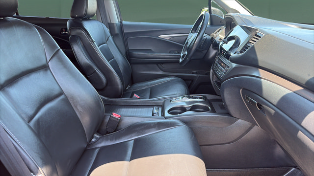 Used 2021 Honda Pilot Special Edition image 25