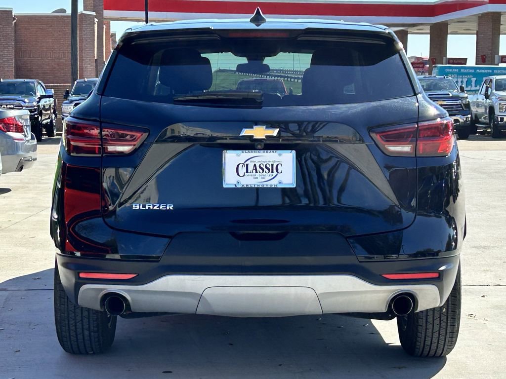 Used 2025 Chevrolet Blazer LT image 5