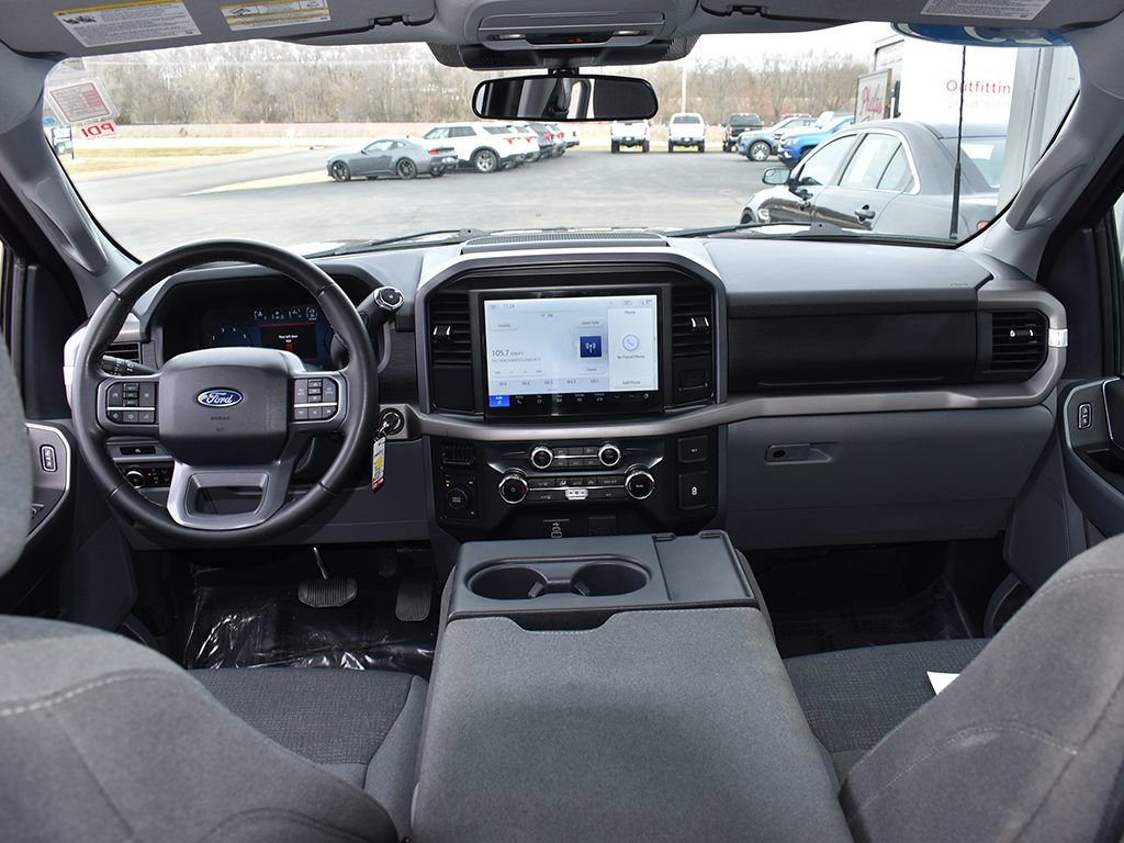 Used 2025 Ford F150 XLT w/ Equipment Group 301A Standard AWD/4WD image 4