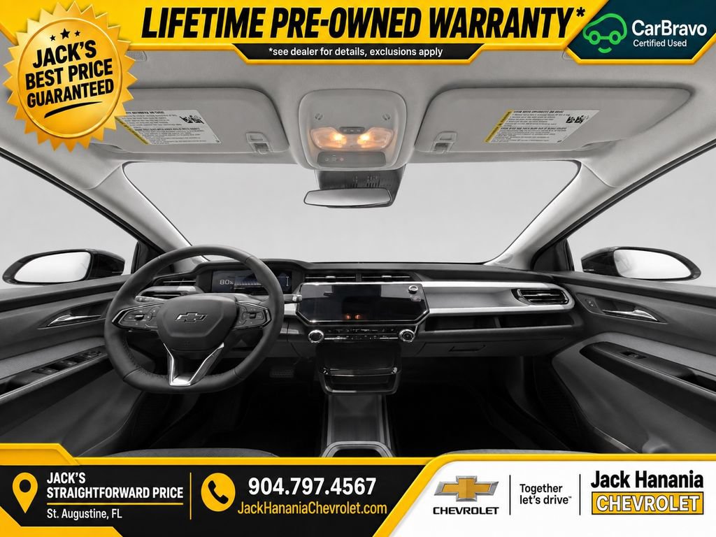 Used 2027 Chevrolet Bolt RS FWD image 16