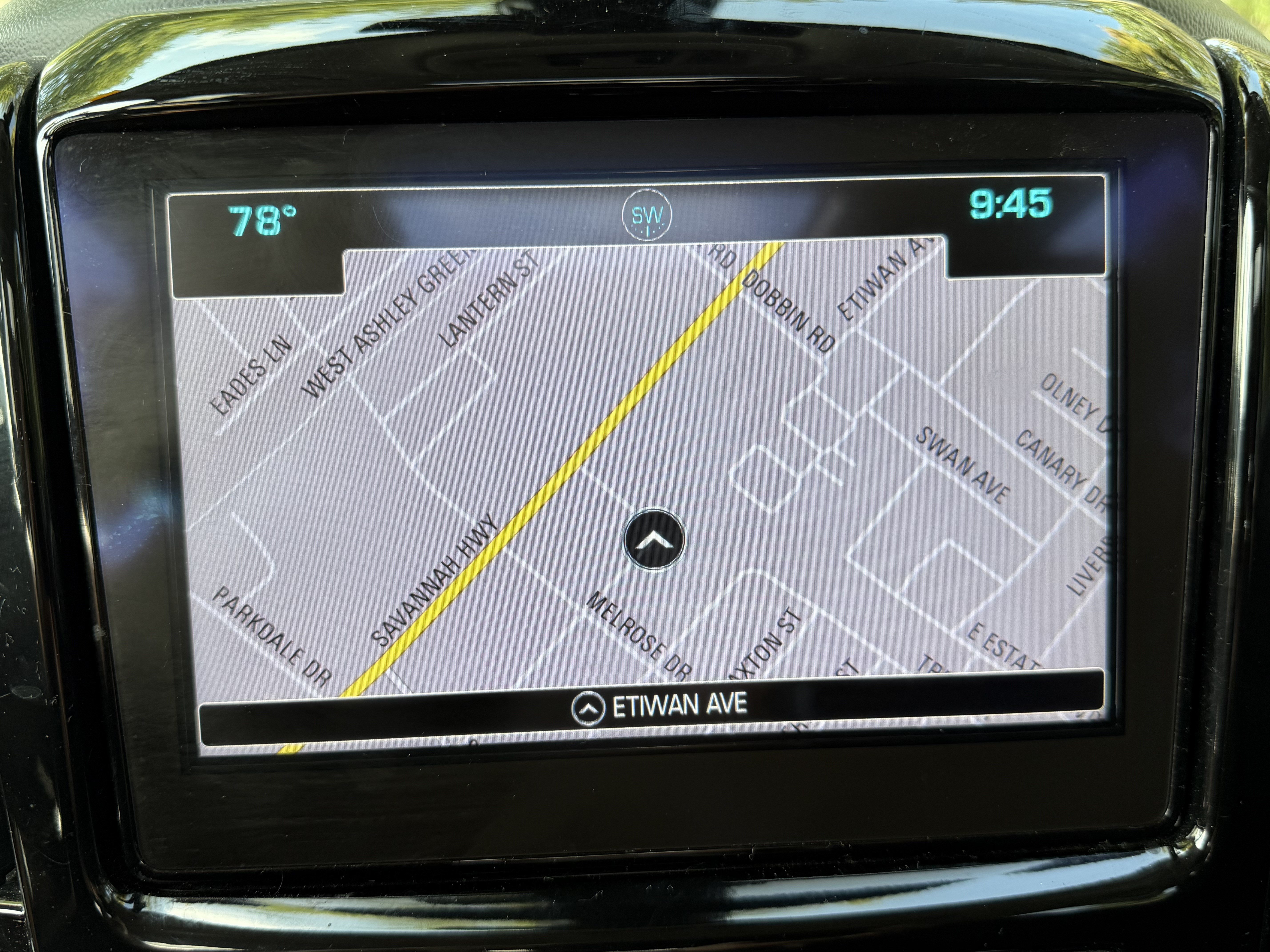Used 2018 Chevrolet Traverse Premier w/ Redline Edition FWD image 23