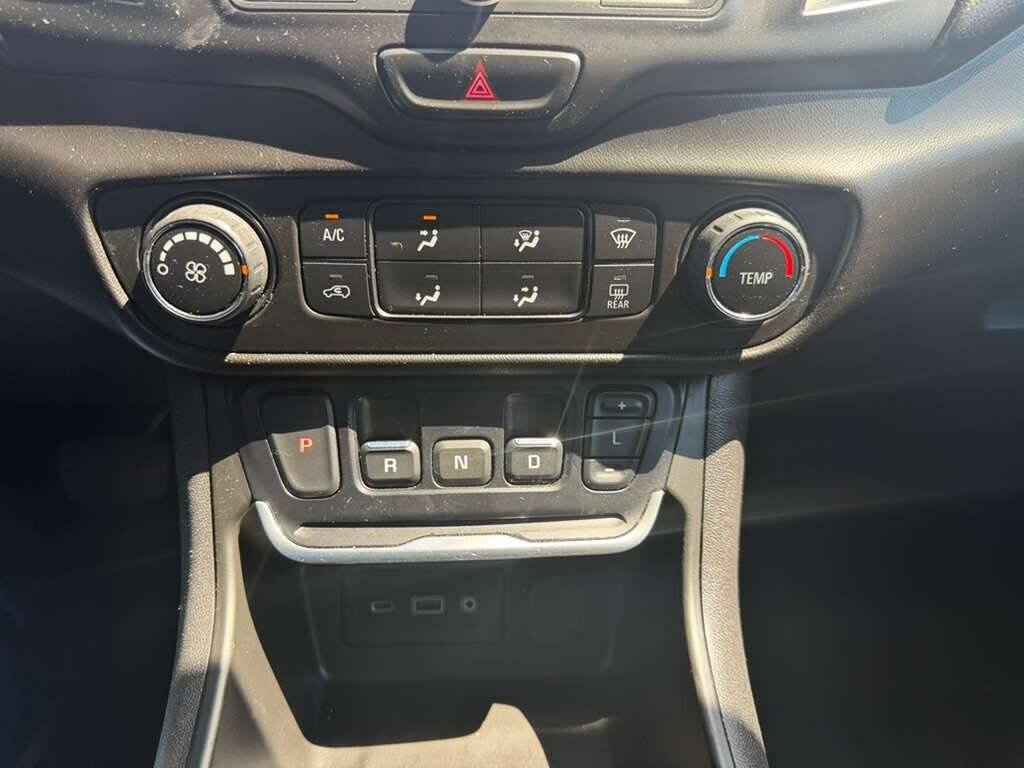 Used 2019 GMC Terrain SLE FWD image 11