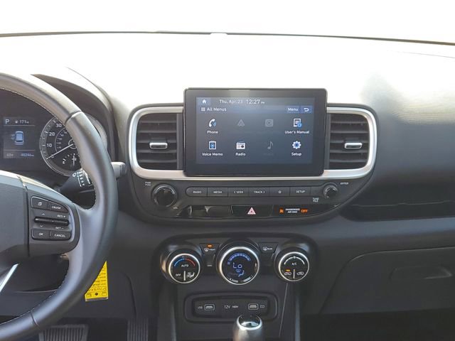 Used 2022 Hyundai Venue SEL FWD image 25