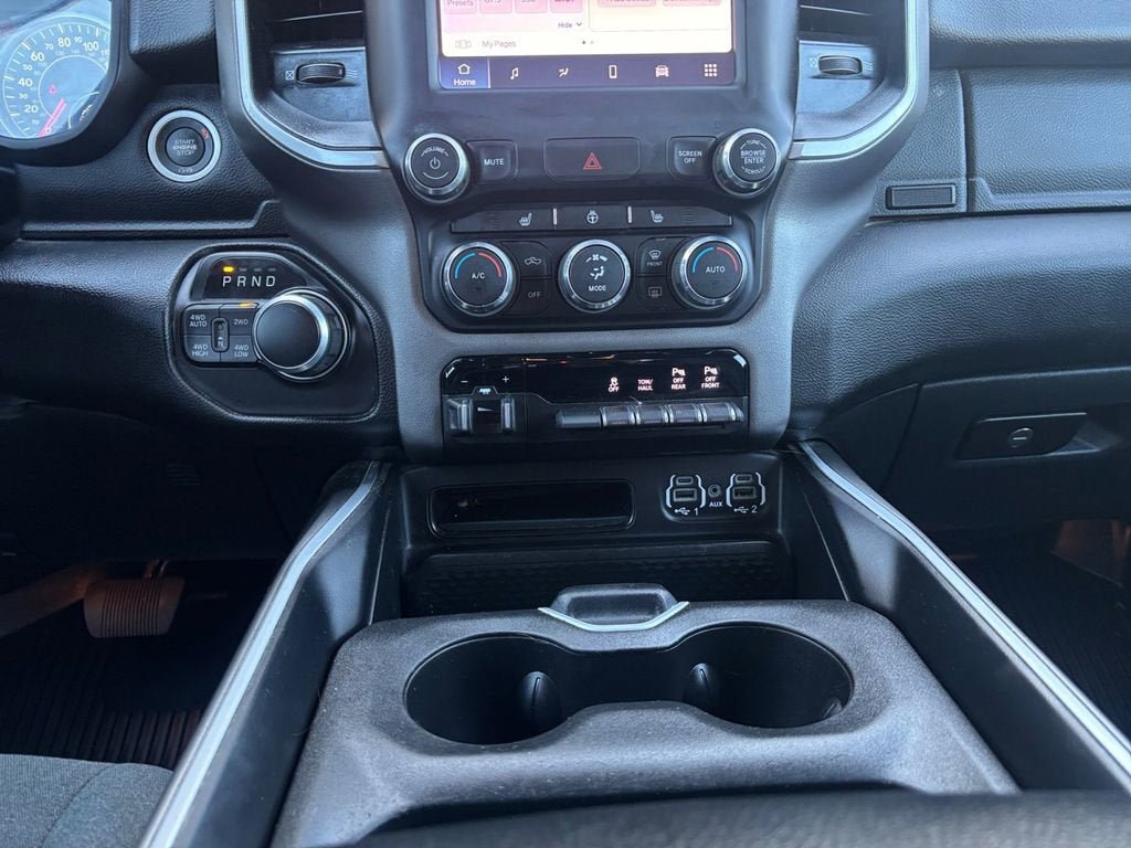 Used 2022 RAM 1500 Big Horn AWD/4WD image 13