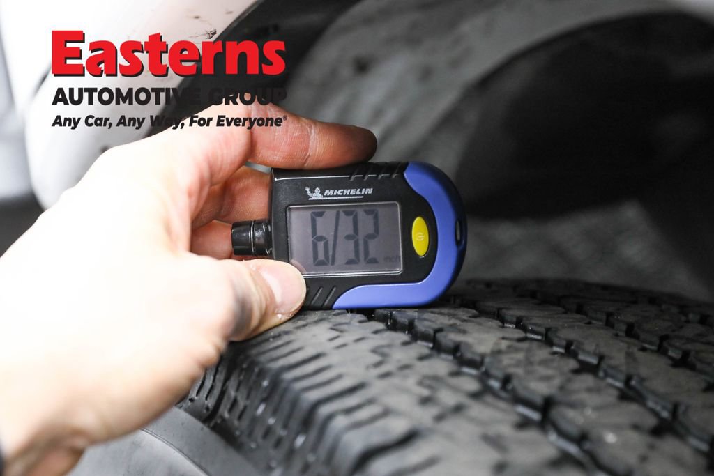 Used 2023 Chevrolet Express 3500 LS image 26