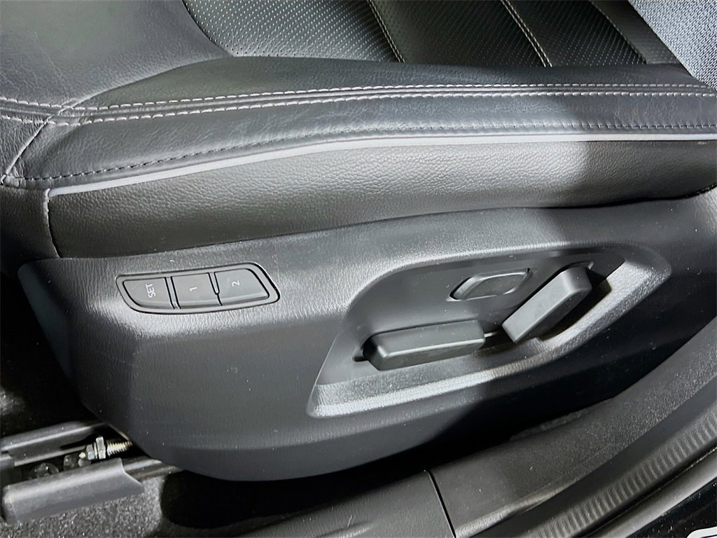 Used 2025 MAZDA CX-5 AWD 2.5 S w/ Preferred Package image 17