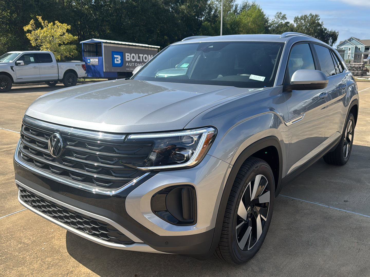 New 2026 Volkswagen Atlas Cross Sport SE video 1