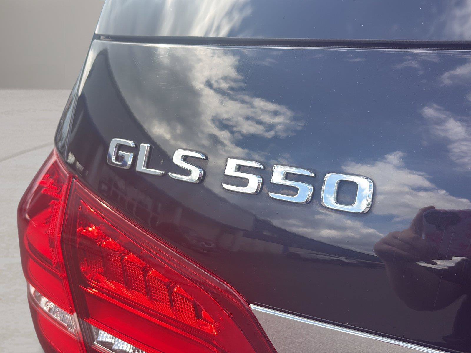 Used 2019 Mercedes-Benz GLS 550 4MATIC image 45