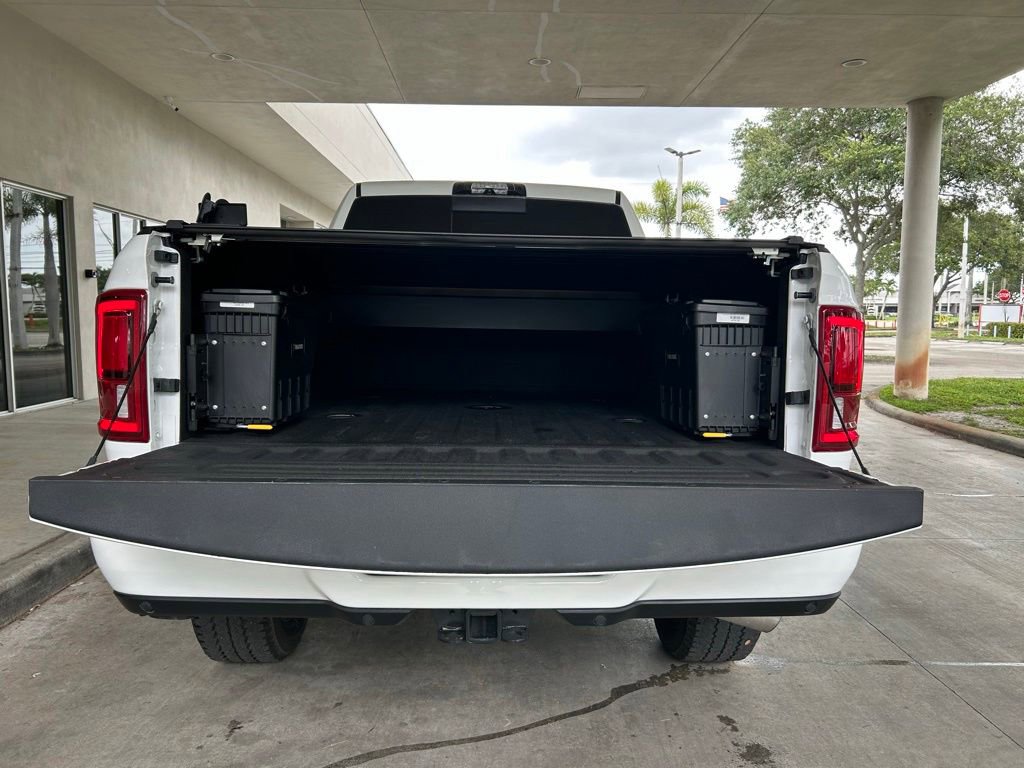 Used 2025 RAM 2500 Limited AWD/4WD image 40