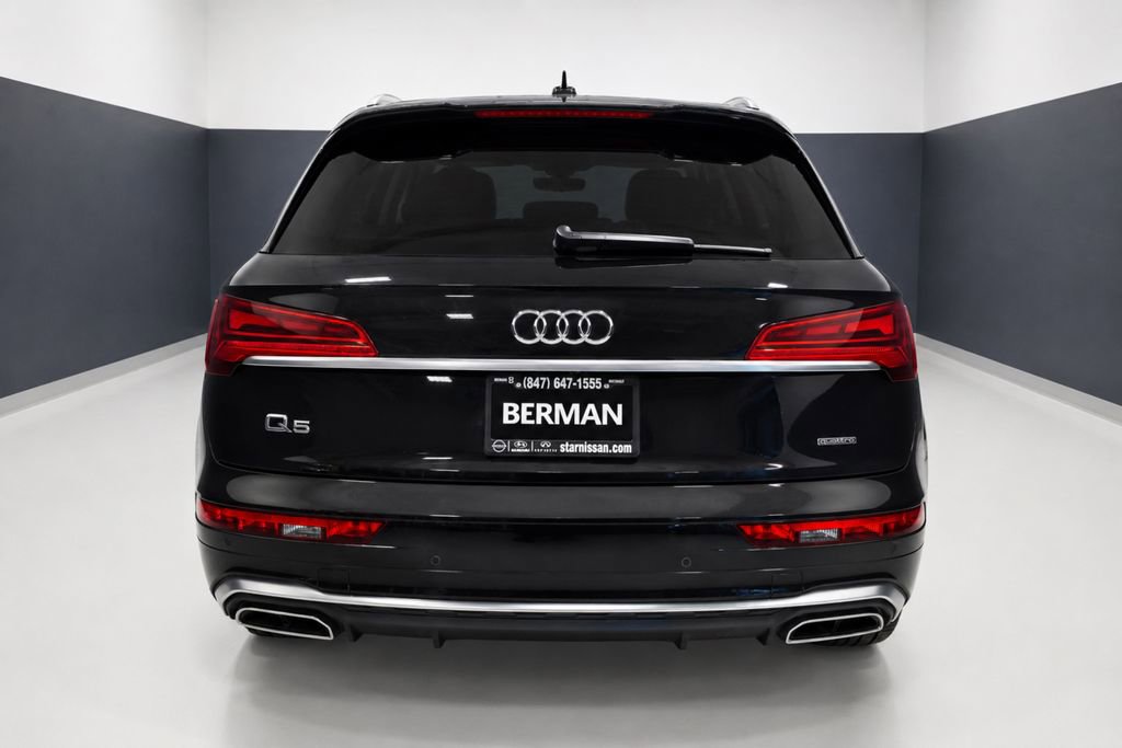 Used 2023 Audi Q5 2.0T Premium w/ Convenience Package AWD/4WD image 9
