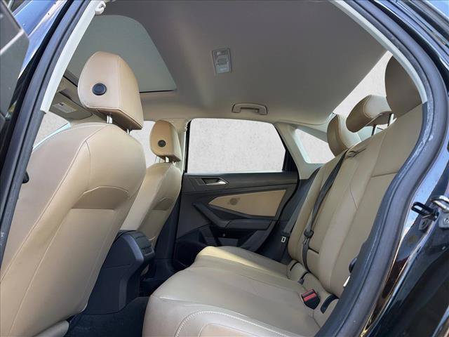 Used 2020 Volkswagen Jetta SE FWD image 23