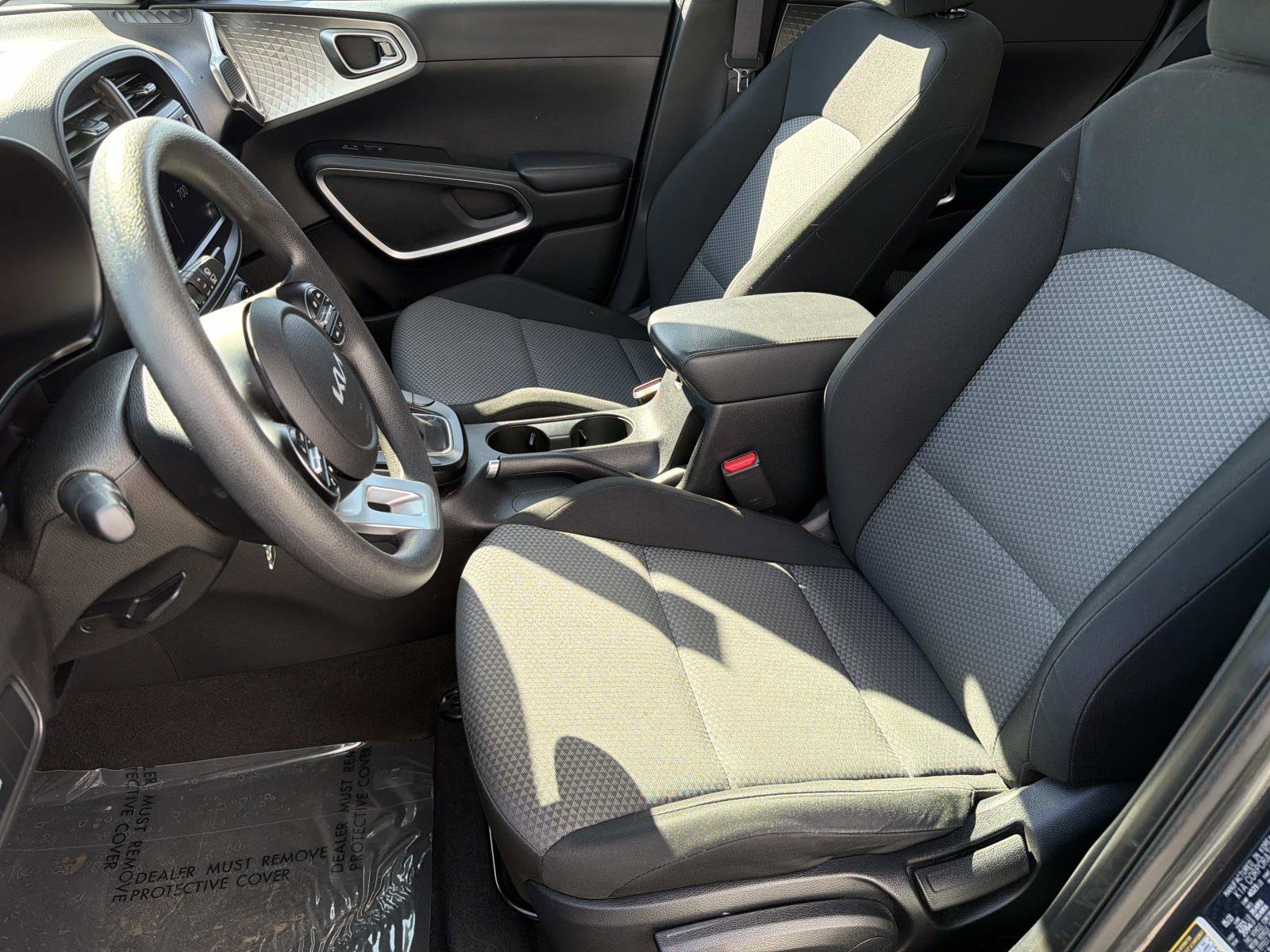 Used 2023 Kia Soul LX w/ Option Group 015 image 17