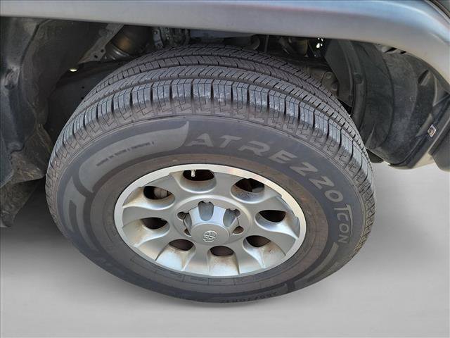 Used 2012 Toyota FJ Cruiser 4WD w/ Convenience Pkg image 10