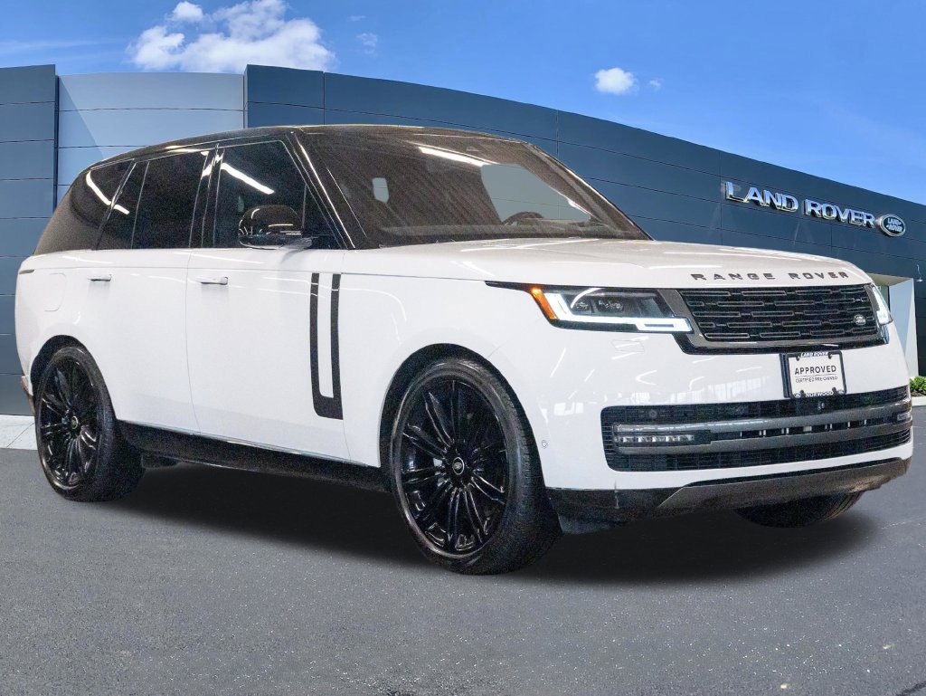 Certified 2023 Land Rover Range Rover SE AWD/4WD image 3