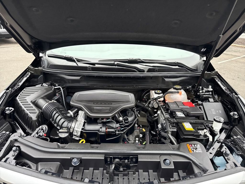 Used 2025 Cadillac XT5 Premium Luxury image 17