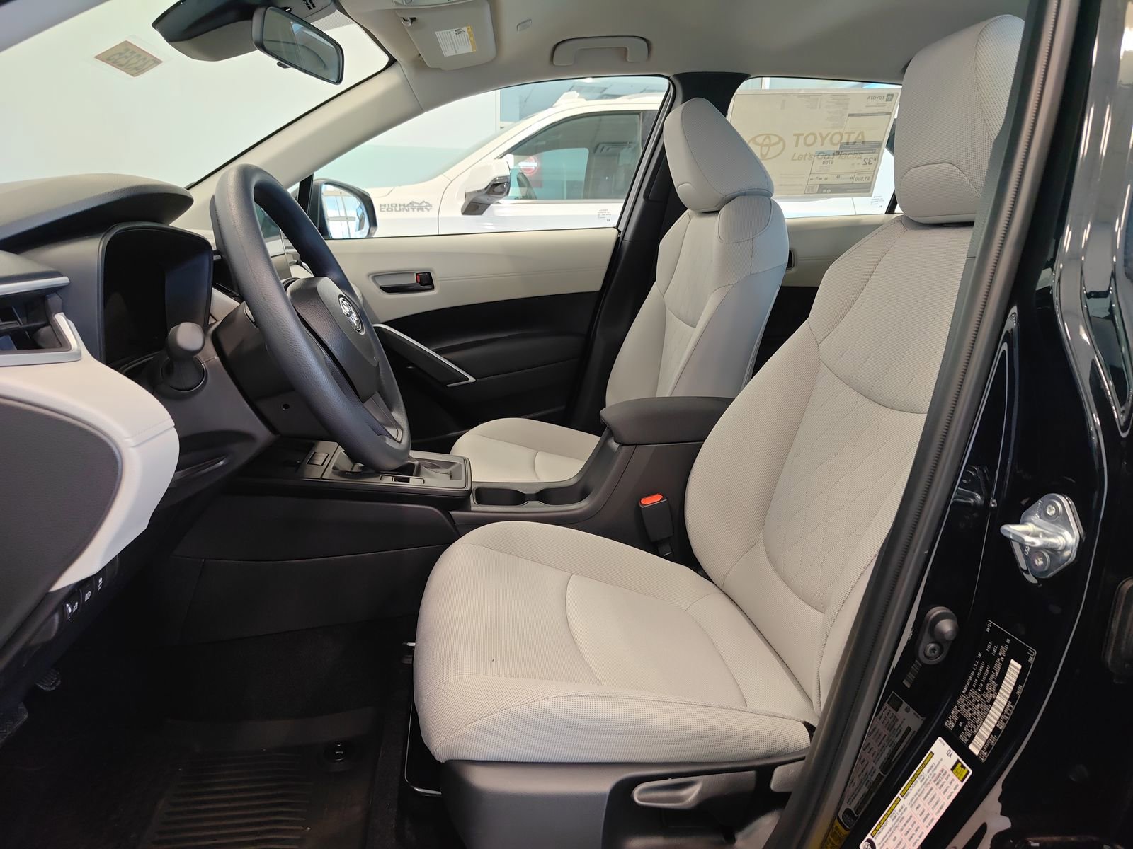 New 2026 Toyota Corolla Cross L image 9