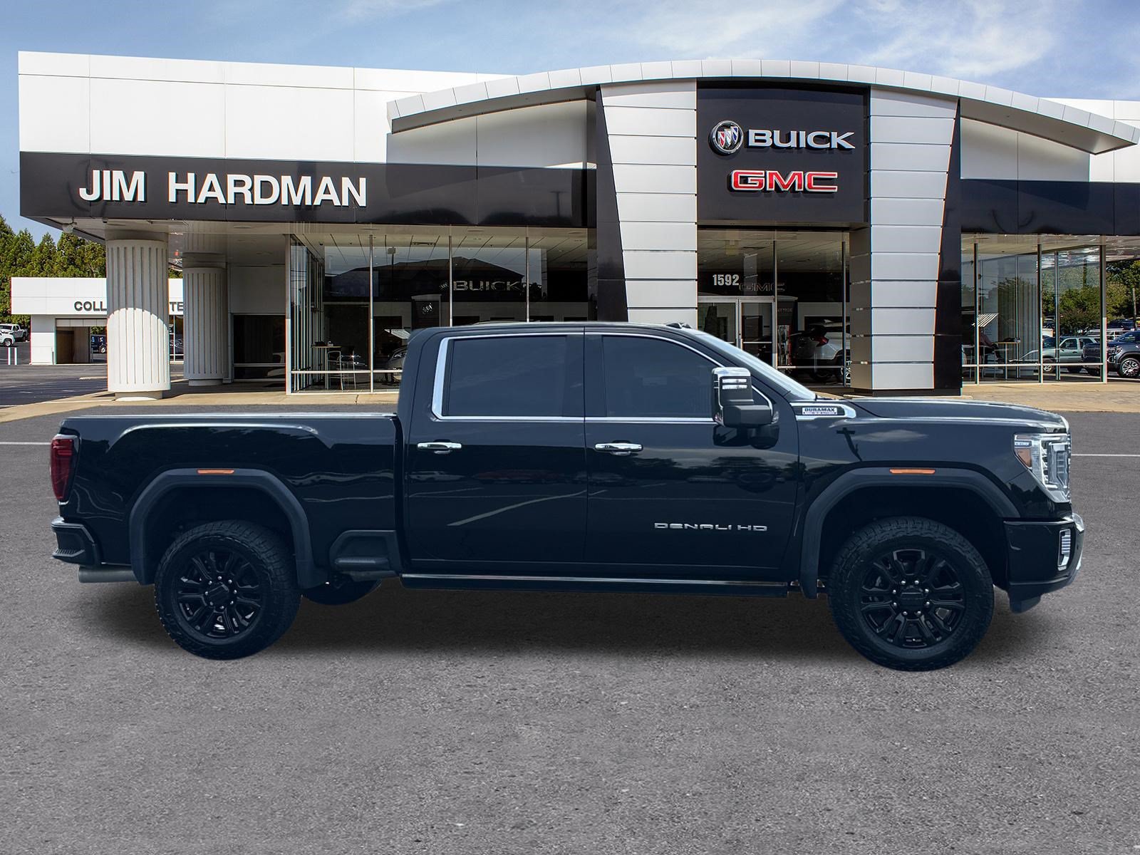 Used 2023 GMC Sierra 3500 Denali w/ Denali Black Diamond Edition AWD/4WD image 8