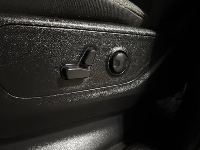 Used 2024 RAM 1500 Big Horn AWD/4WD image 5
