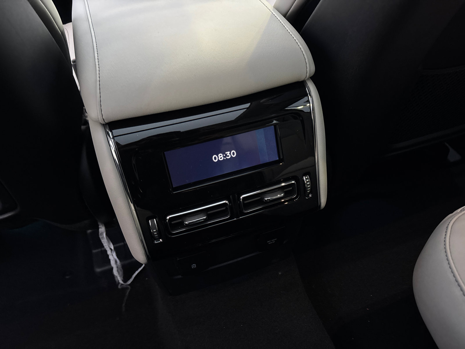 New 2026 Lincoln Aviator Reserve w/ Illumination Package image 32