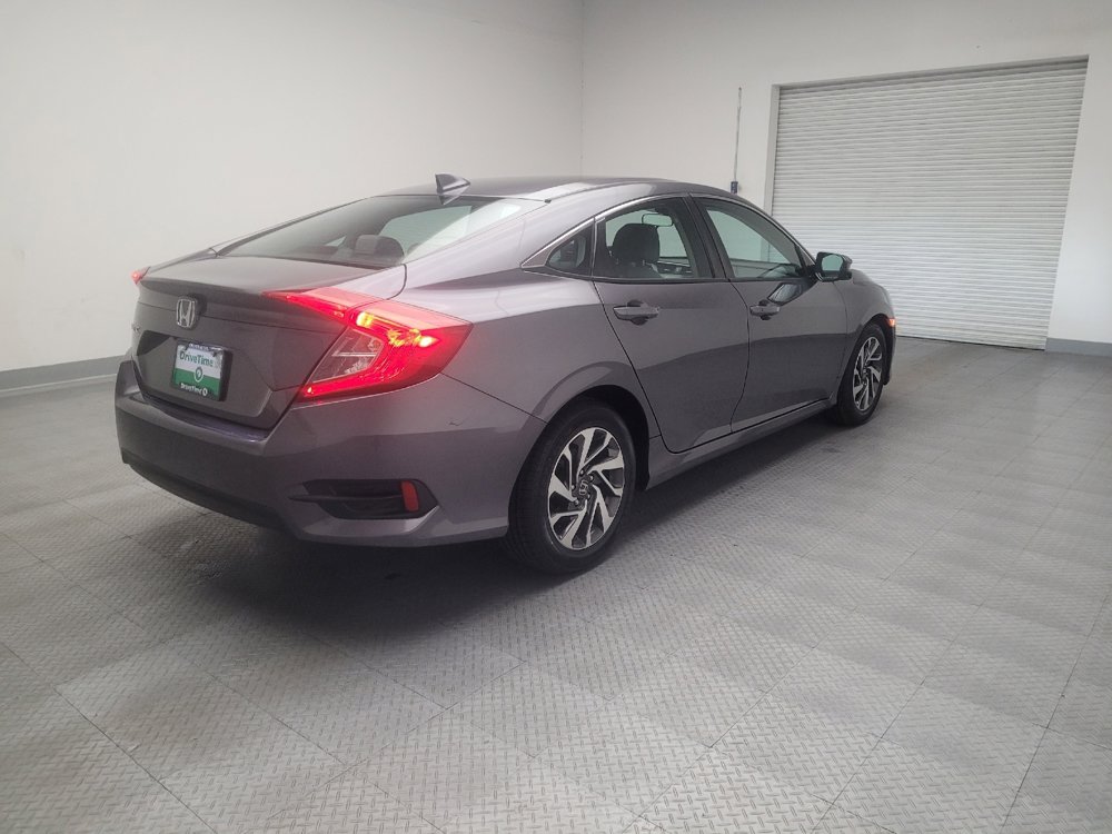 Used 2018 Honda Civic EX image 9