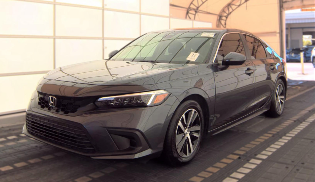 Used 2024 Honda Civic LX image 1