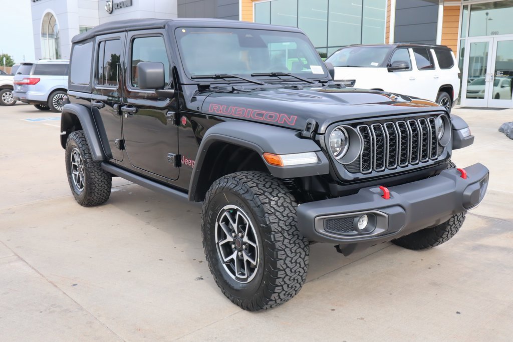 New 2025 Jeep Wrangler Unlimited Rubicon w/ Convenience Group