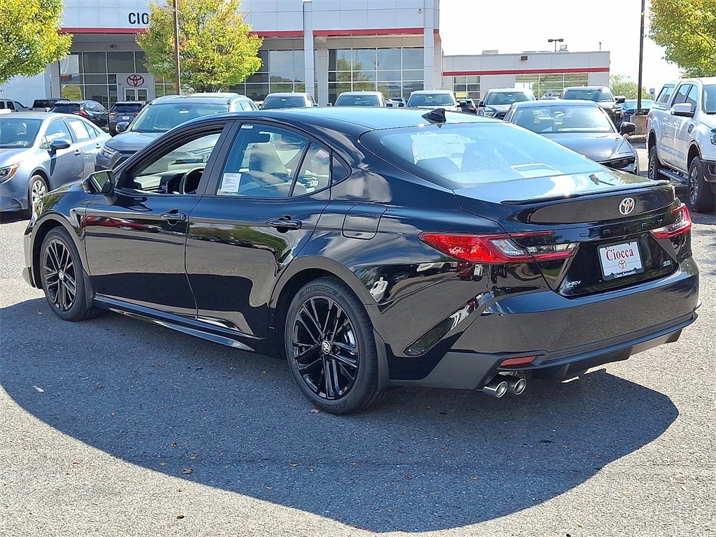 New 2026 Toyota Camry SE image 3