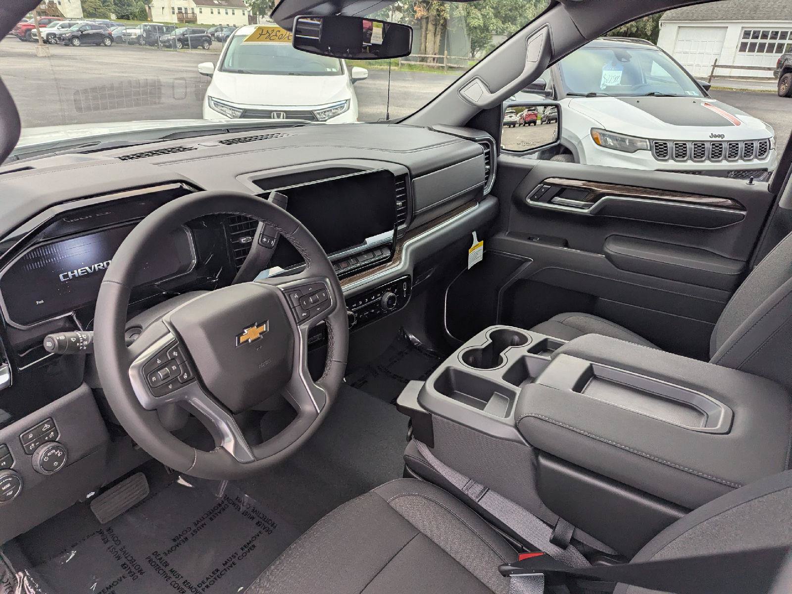 New 2026 Chevrolet Silverado 1500 LT w/ Safety Package AWD/4WD image 37