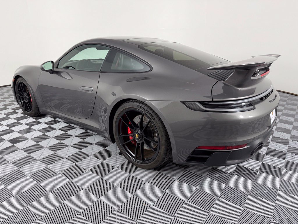 Certified 2024 Porsche 911 Carrera GTS RWD image 3