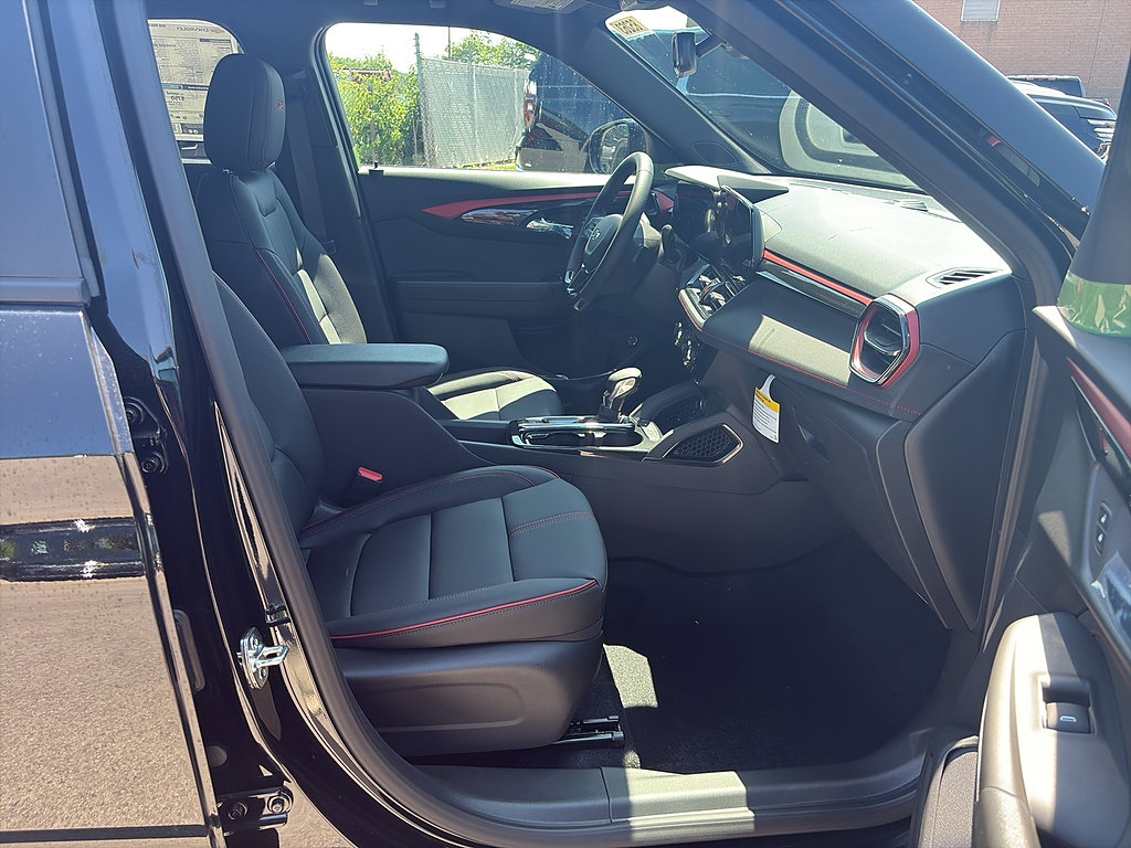 New 2026 Chevrolet TrailBlazer RS w/ Convenience Package AWD/4WD image 16
