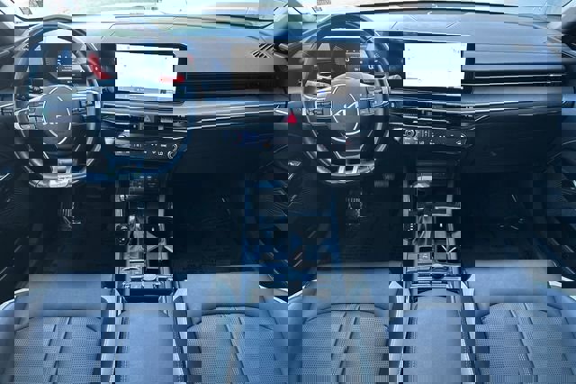 Used 2025 Kia K5 GT-Line w/ GT-Line Premium Package image 15