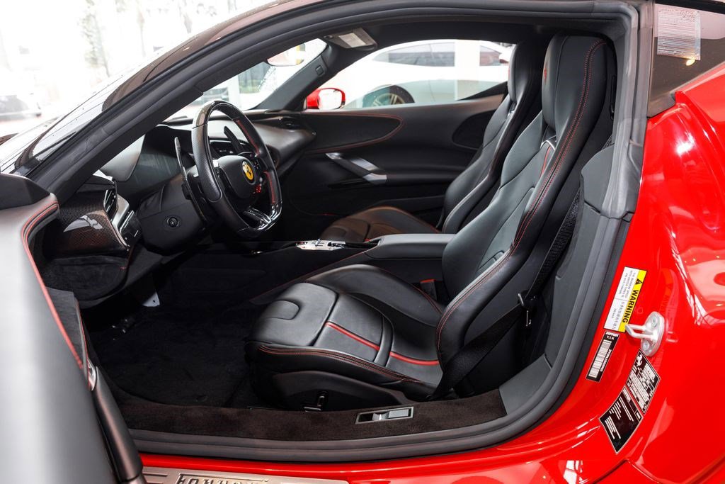 Used 2021 Ferrari SF90 Stradale image 31